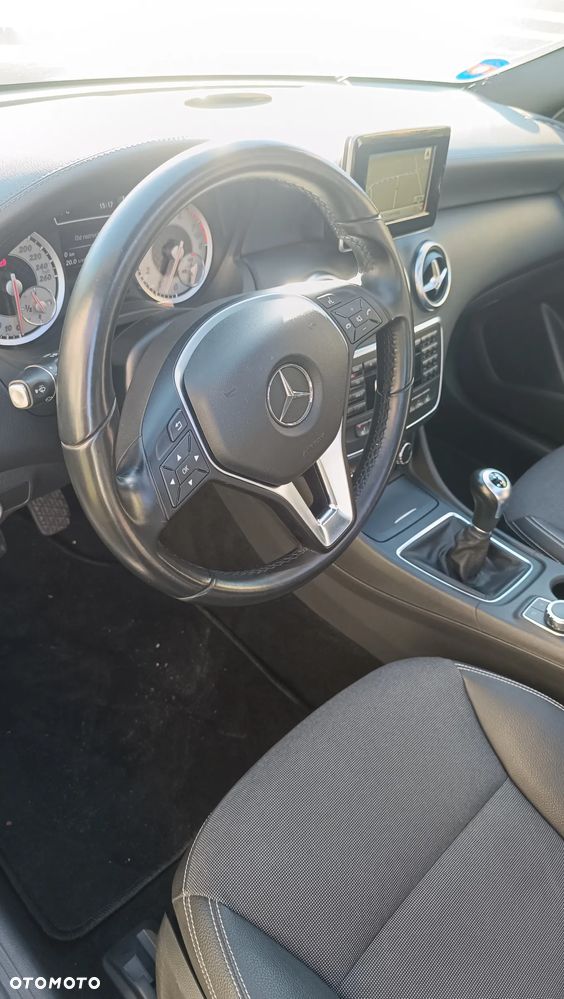 Mercedes-Benz Klasa A 180 (BlueEFFICIENCY) Style - 15