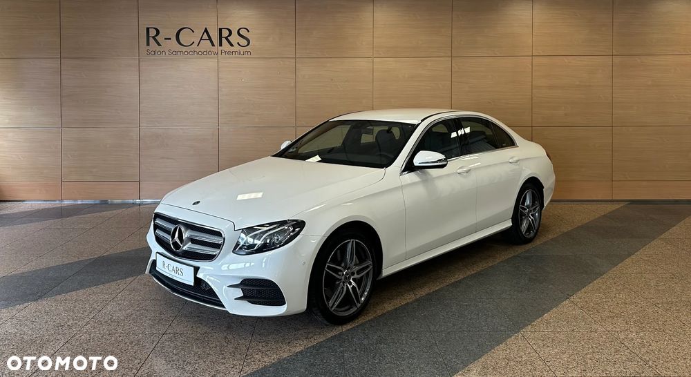 Mercedes-Benz Klasa E 220 d 4-Matic 9G-TRONIC - 4