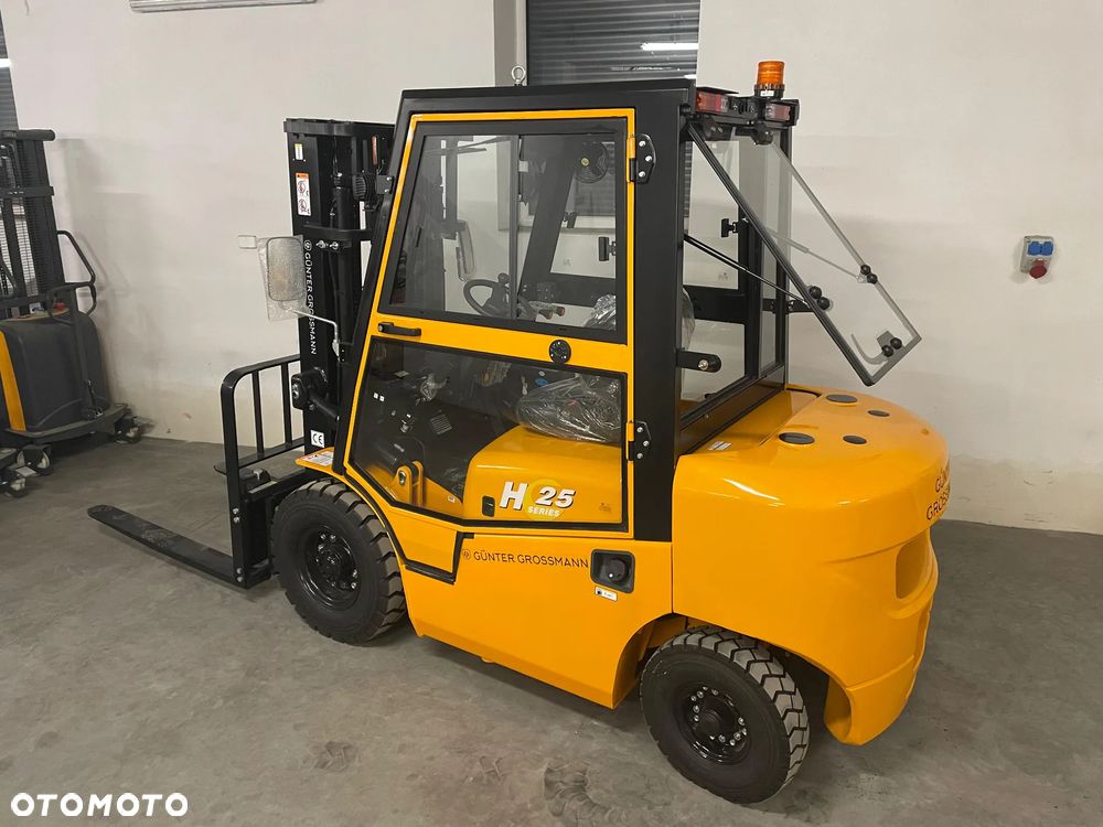 Günter Grossmann CPCD25  Kabina - 1