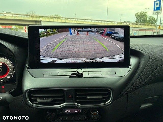 Nissan Juke 1.0 DIG-T N-Connecta DCT - 9