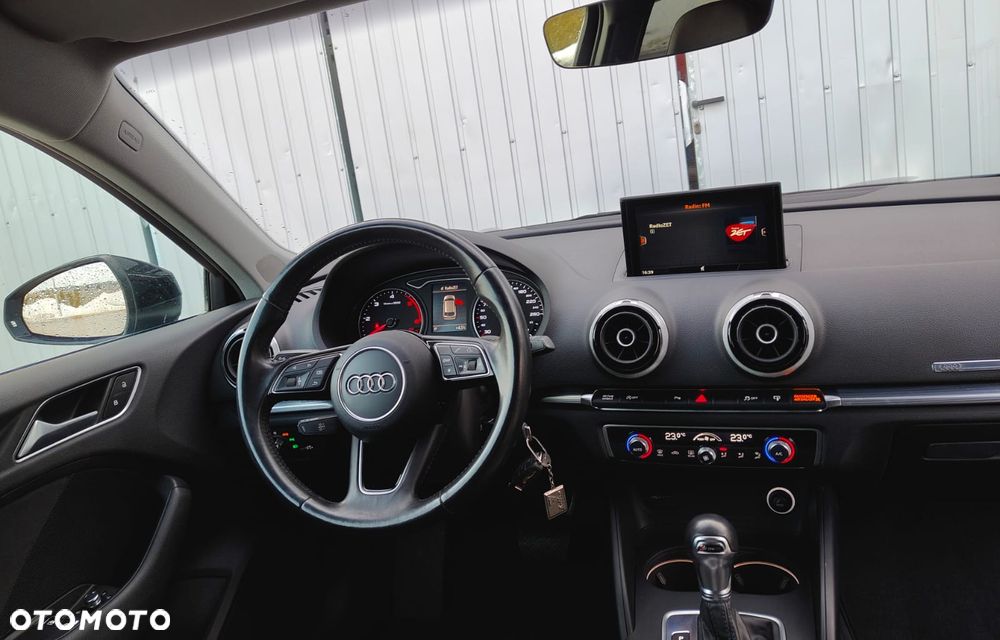 Audi A3 3-drzwiowe 1.6 TDI S tronic sport - 5