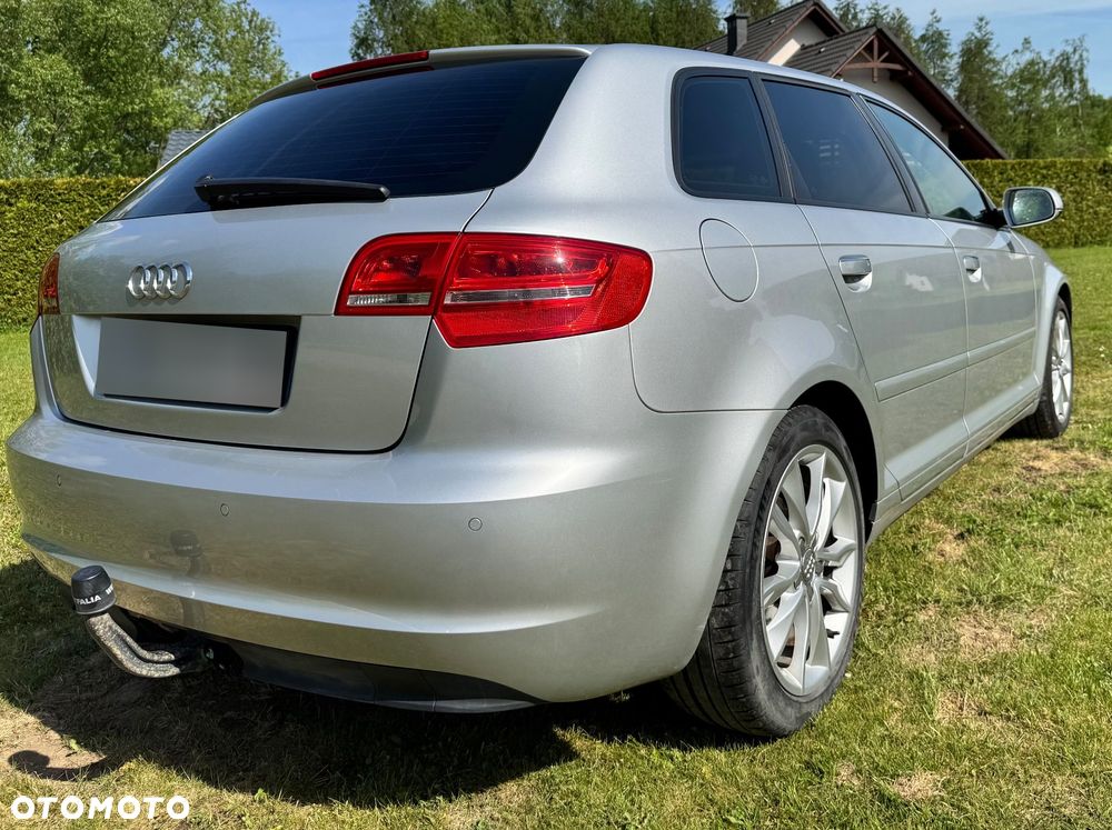 Audi A3 Sportback 2.0 TDI DPF Ambiente - 10