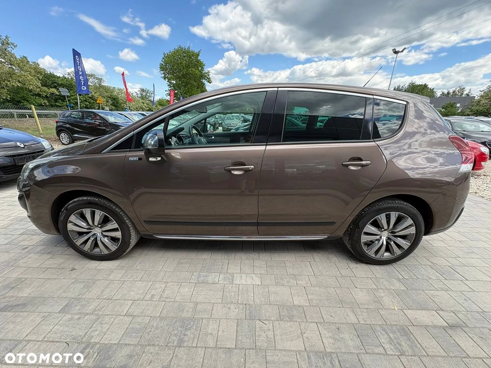 Peugeot 3008 1.6 Premium - 5