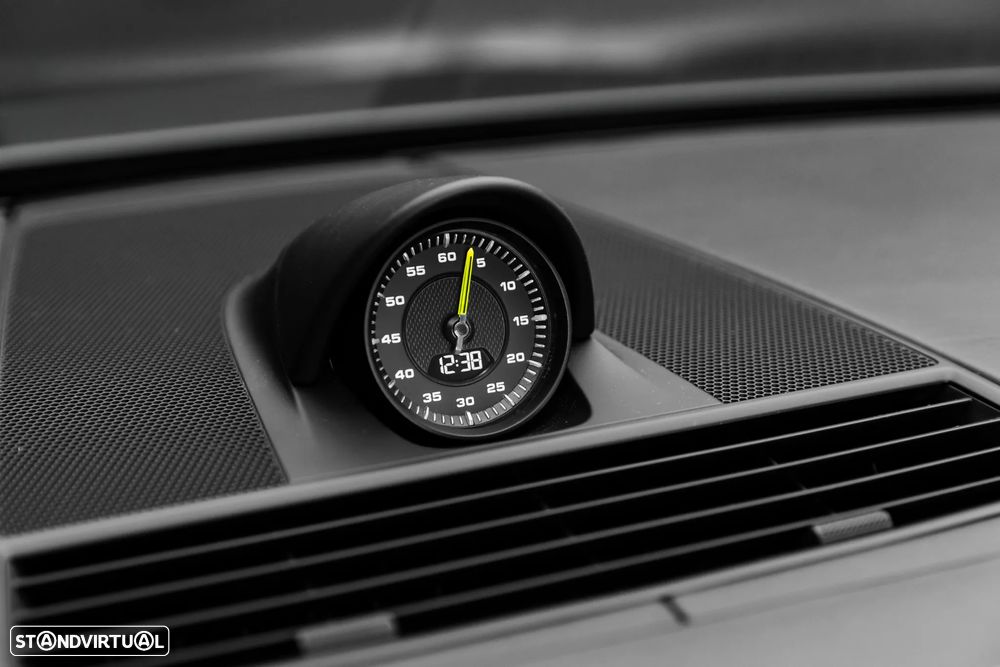 Porsche Panamera Sport Turismo 4 E-Hybrid - 41