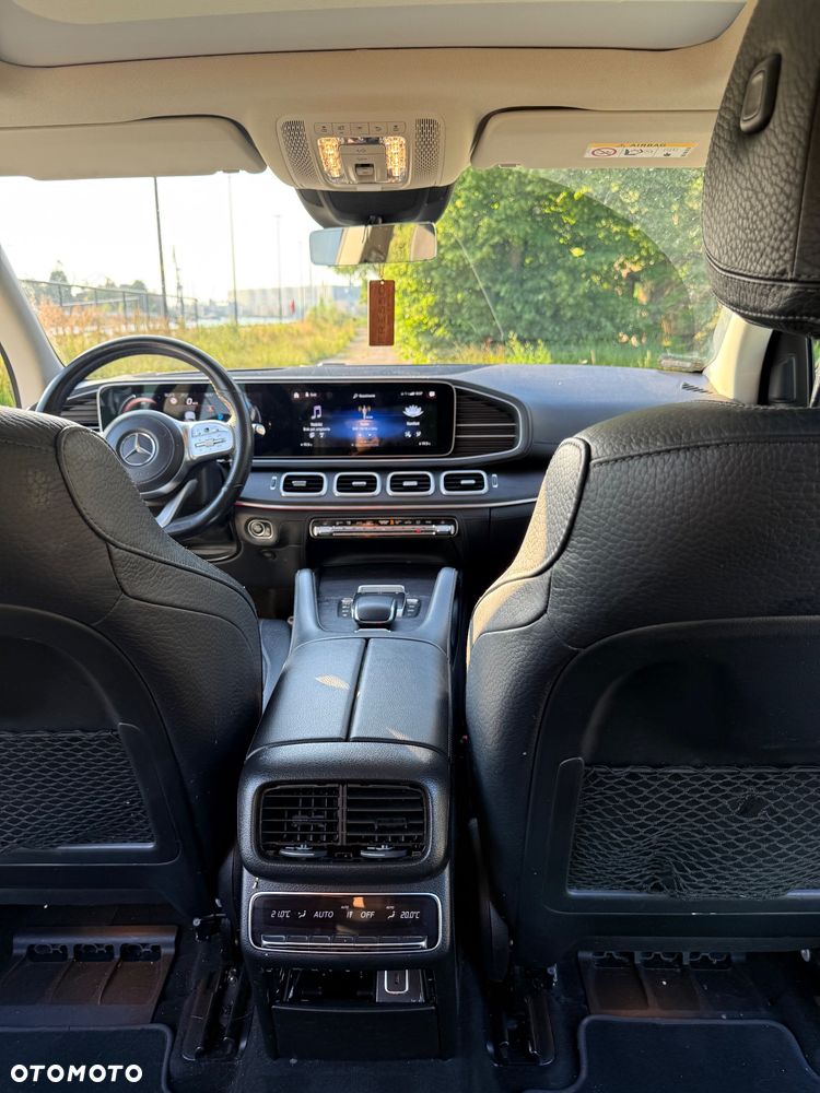 Mercedes-Benz GLS - 10