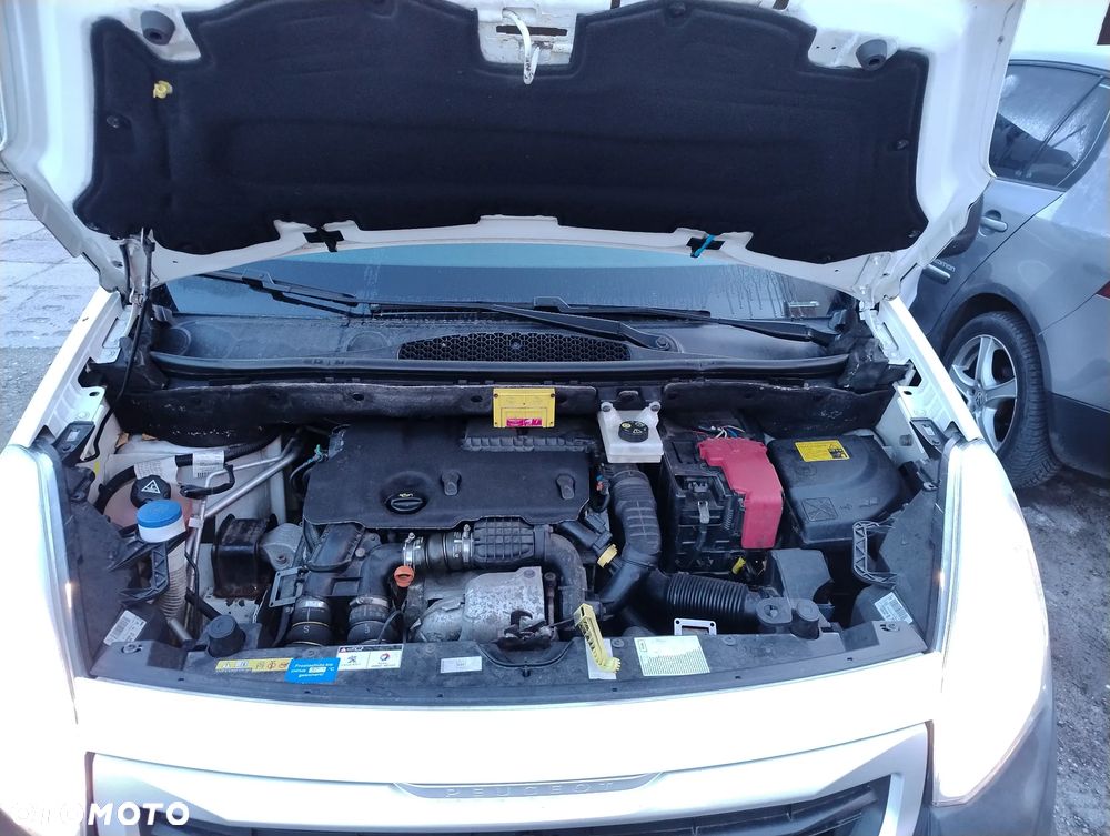 Peugeot Partner BlueHDi 120 Stop&Start Active - 13