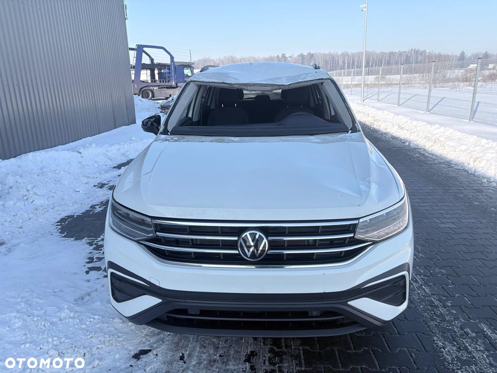 Volkswagen Tiguan - 4