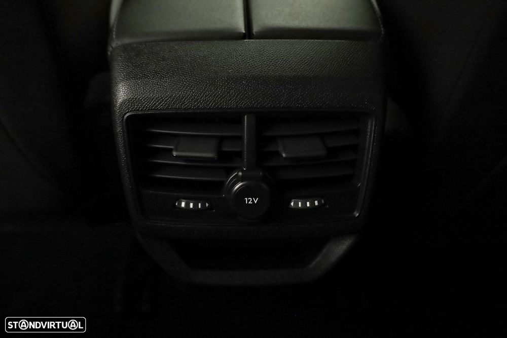 Peugeot 3008 1.6 Hybrid Allure Pack e-EAT8 - 22