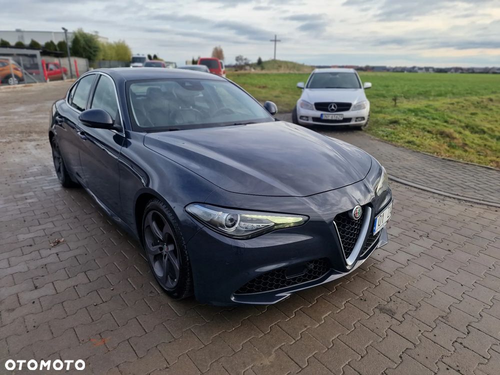 Alfa Romeo Giulia 2.2 D Turbo Super - 6