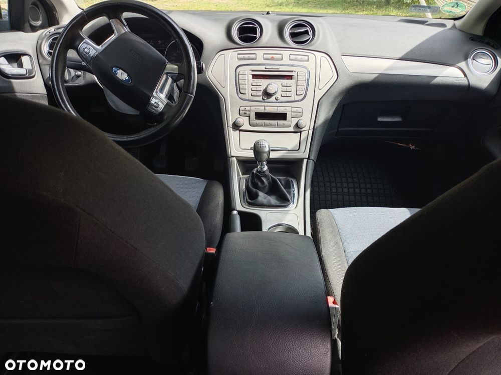 Ford Mondeo 2.0 TDCi Titanium - 2