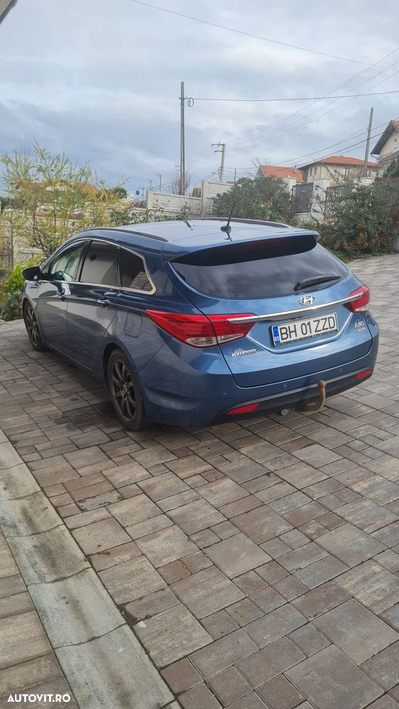 Hyundai i40 1.7 CRDI DPF Wagon Aut. Highway+ - 18