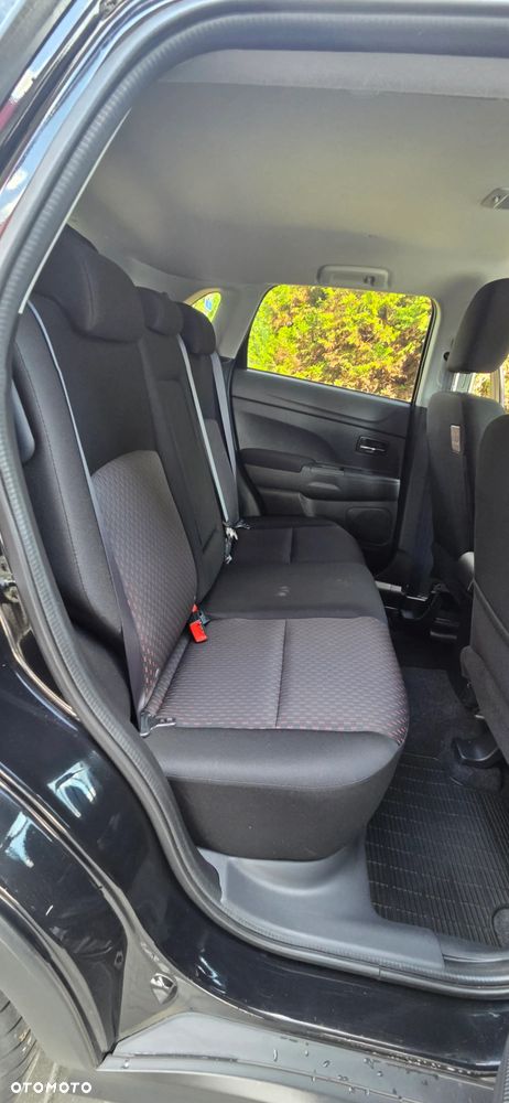 Mitsubishi ASX 2.2 DI-D 4WD Automatik Top - 36