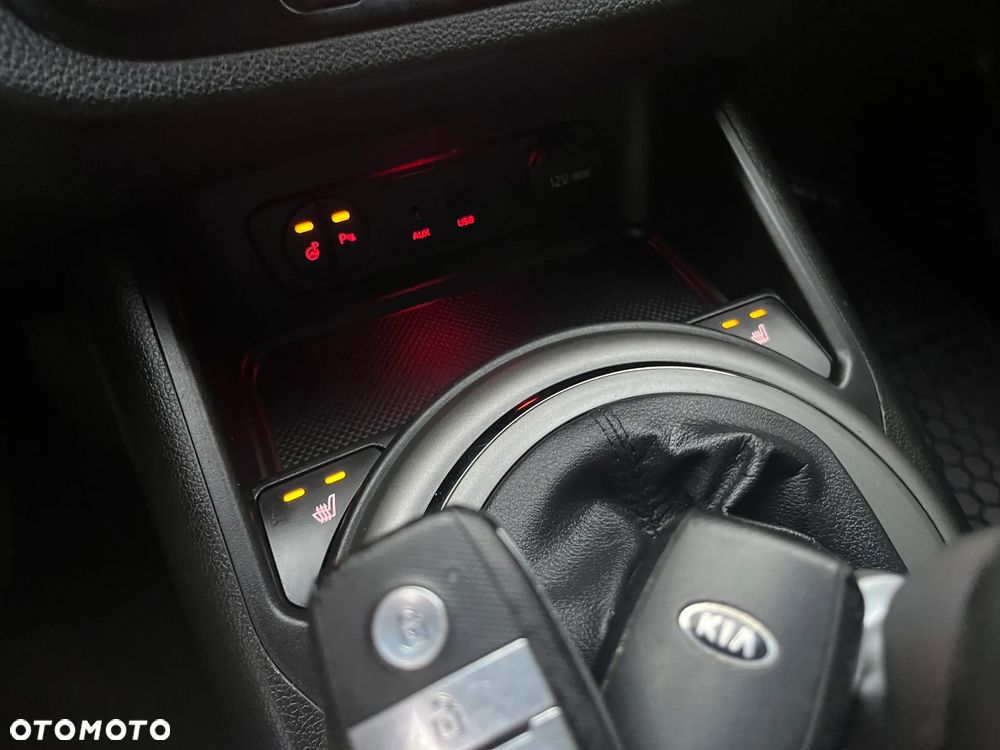 Kia Sportage 1.6 GDI Business Line L 2WD - 9