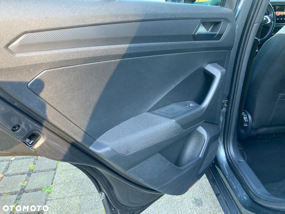 Volkswagen T-Roc 1.5 TSI ACT OPF DSG Sport - 32