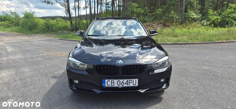 BMW Seria 3 318d - 2