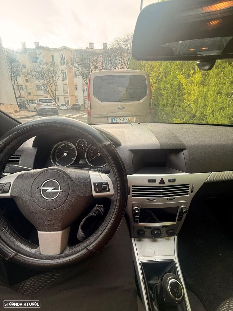 Opel Astra GTC 1.3 CDTI - 7