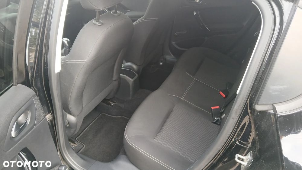 Peugeot 208 1.2 PureTech Style - 19