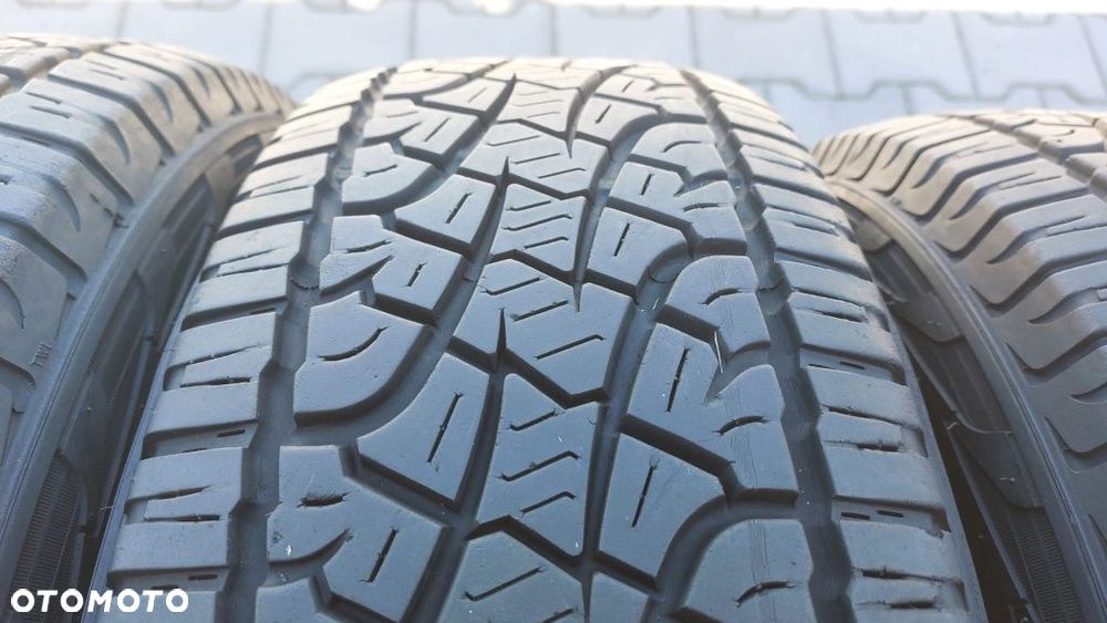 Opony Pirelli 245 70 R16 - 4