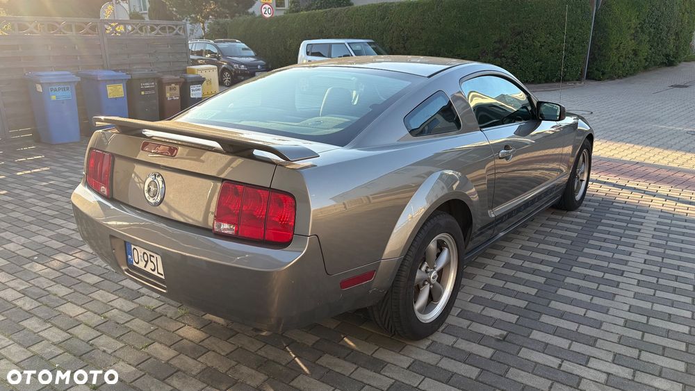 Ford Mustang 4.0 V6 - 4