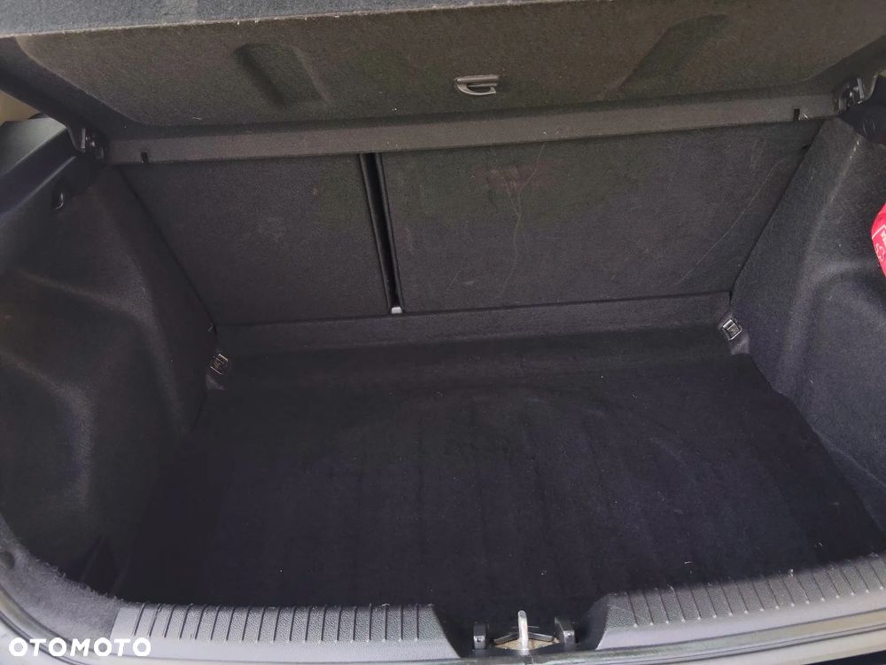 Kia Ceed 1.6 GDI Dream-Team Edition - 23