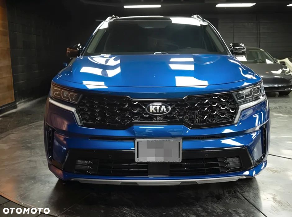 Kia Sorento - 4