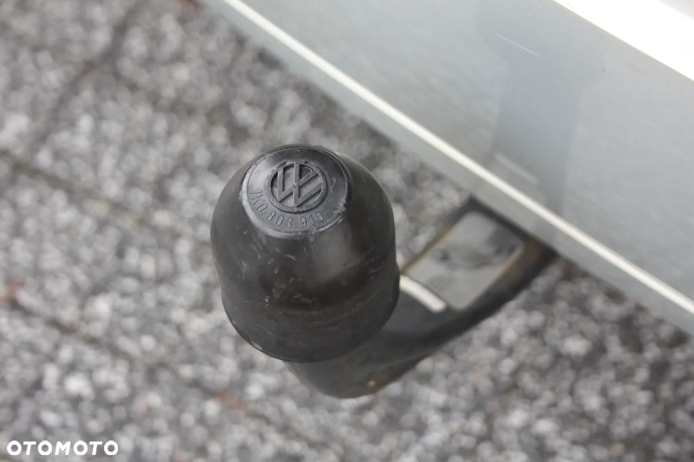 Volkswagen Touran 2.0 TDI DPF BlueMotion Technology DSG Cup - 39
