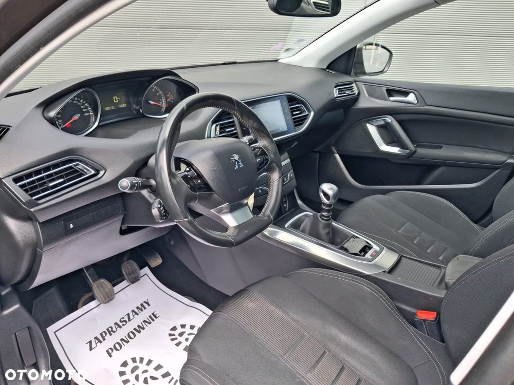 Peugeot 308 155 THP Allure - 10
