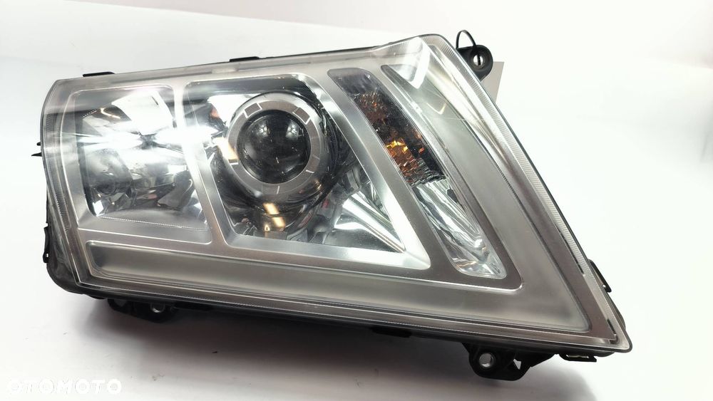 LAMPA LEWA PRZÓD VOLVO FH II FH5 500 22239247 - 11
