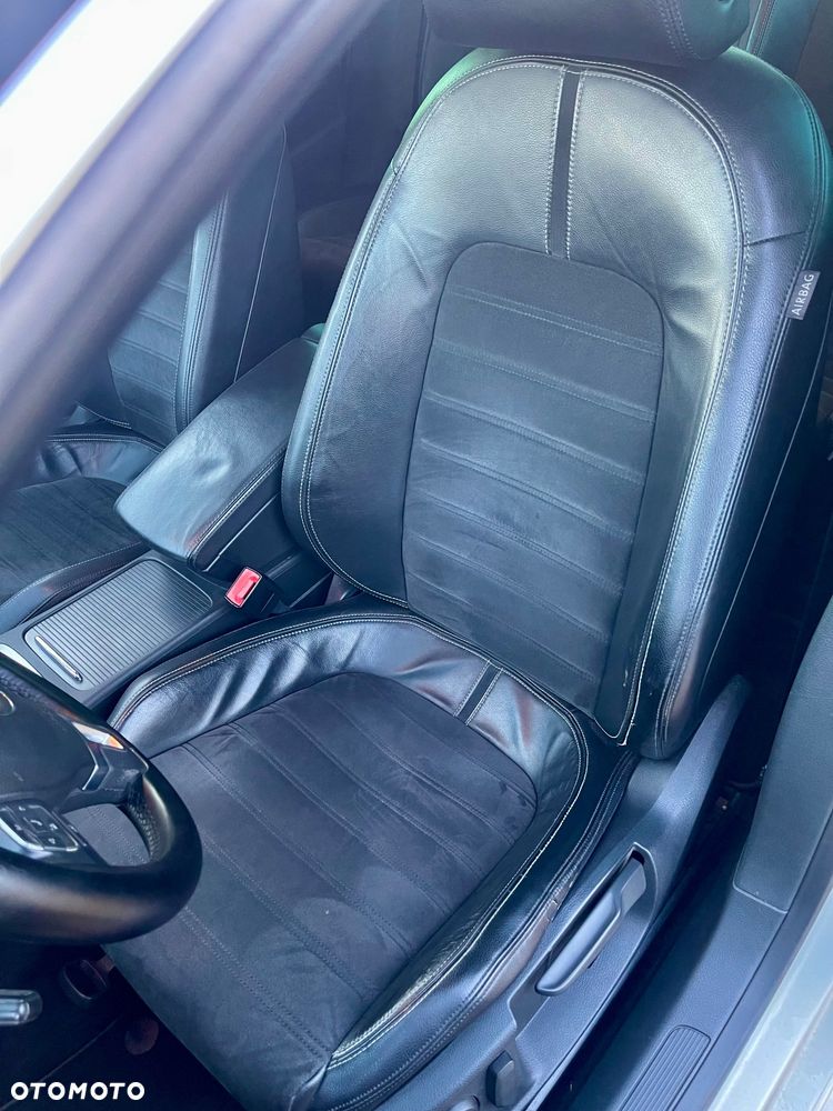 Volkswagen CC - 8