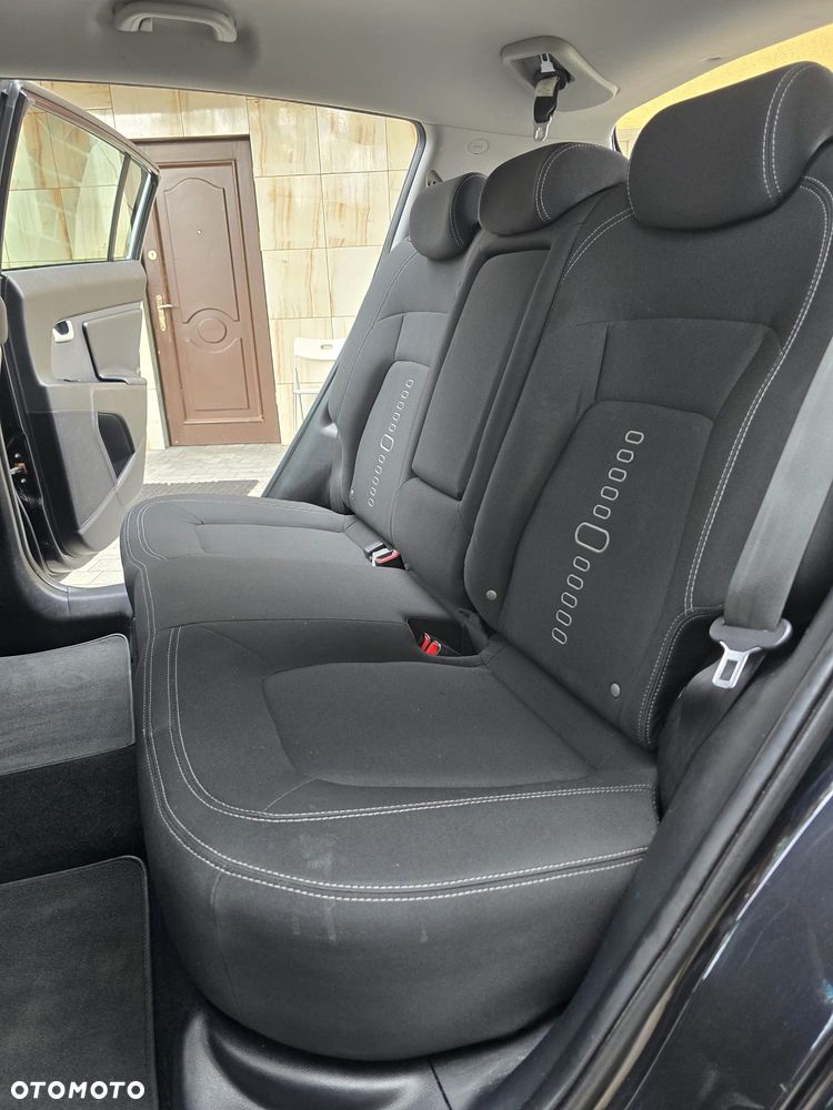 Kia Sportage 1.7 CRDI L 2WD - 23
