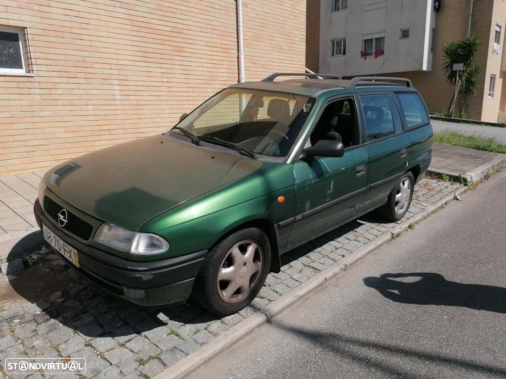 Opel Astra Caravan 1.4i Club - 1
