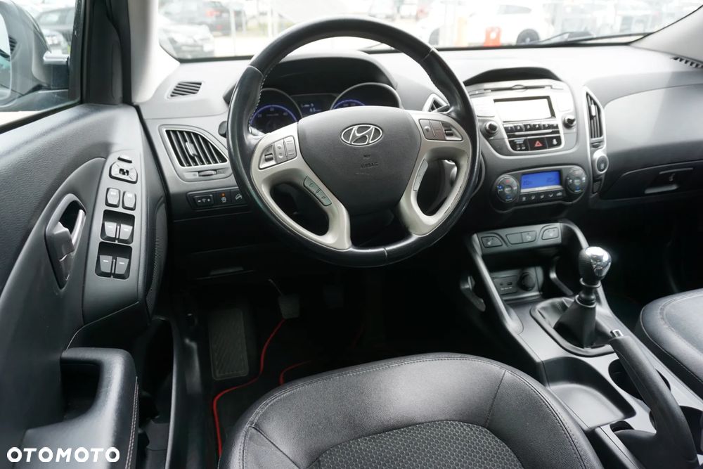 Hyundai ix35 1.7 CRDi Premium 2WD - 12