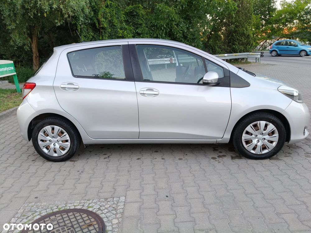 Toyota Yaris 1.33 Active - 11