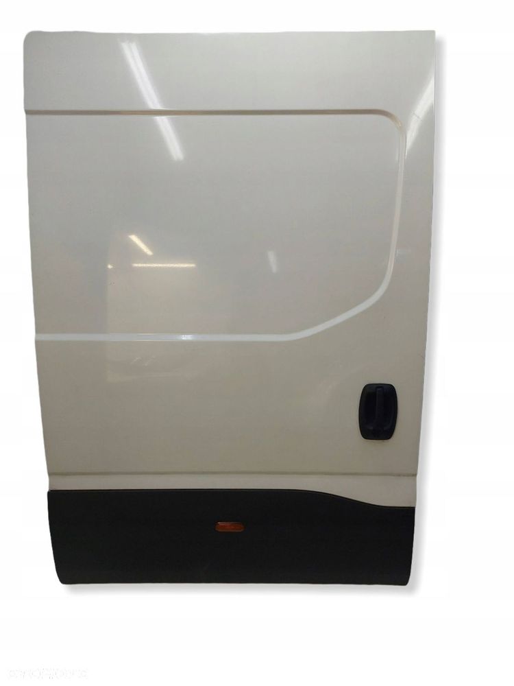 iveco daily vi 6 14-24r drzwi prawe przesuwne boczne prawe kompletne - 1