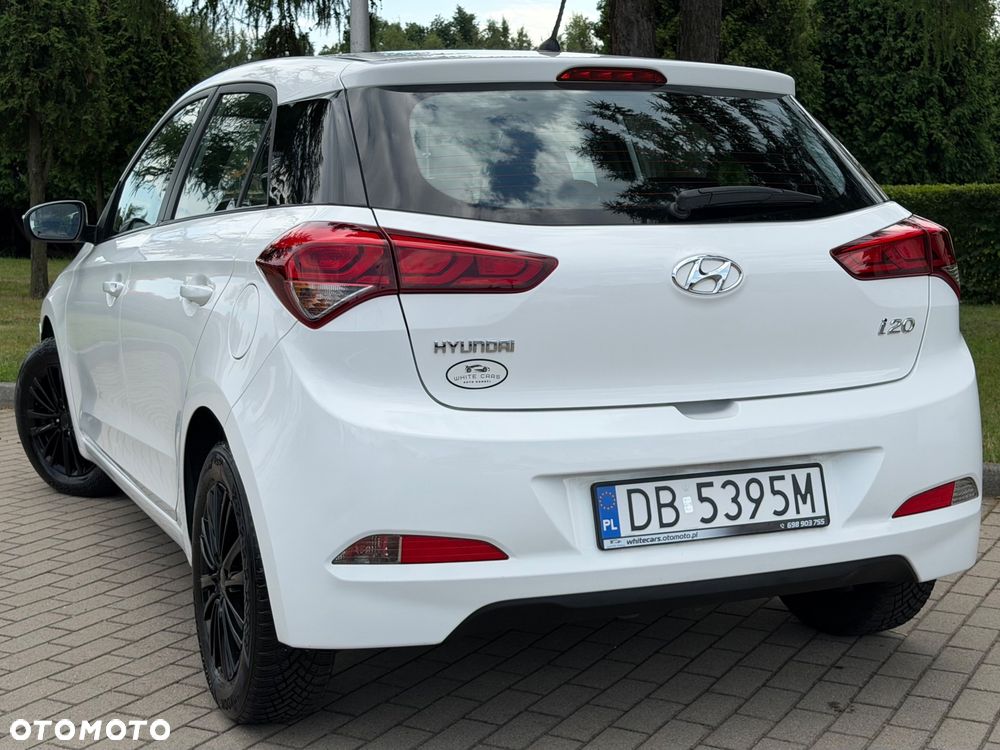 Hyundai i20 1.2 Passion - 28