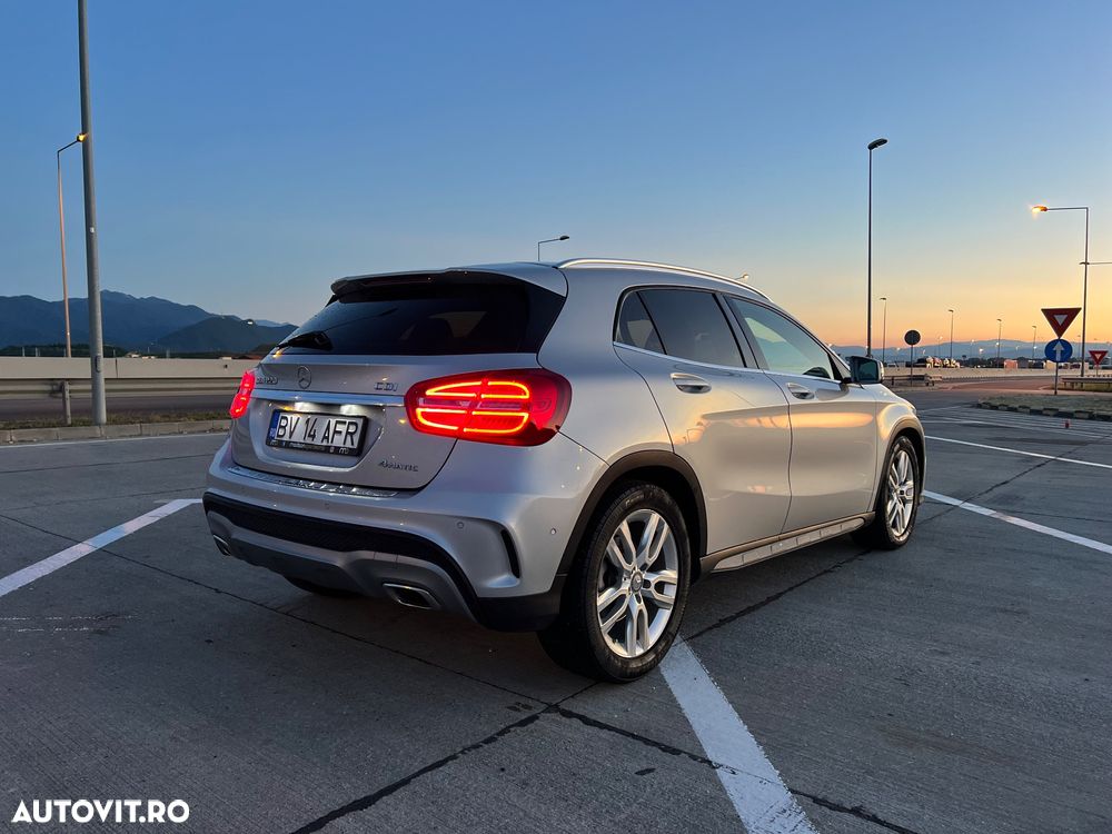 Mercedes-Benz GLA 220 CDI 4MATIC Aut. - 3