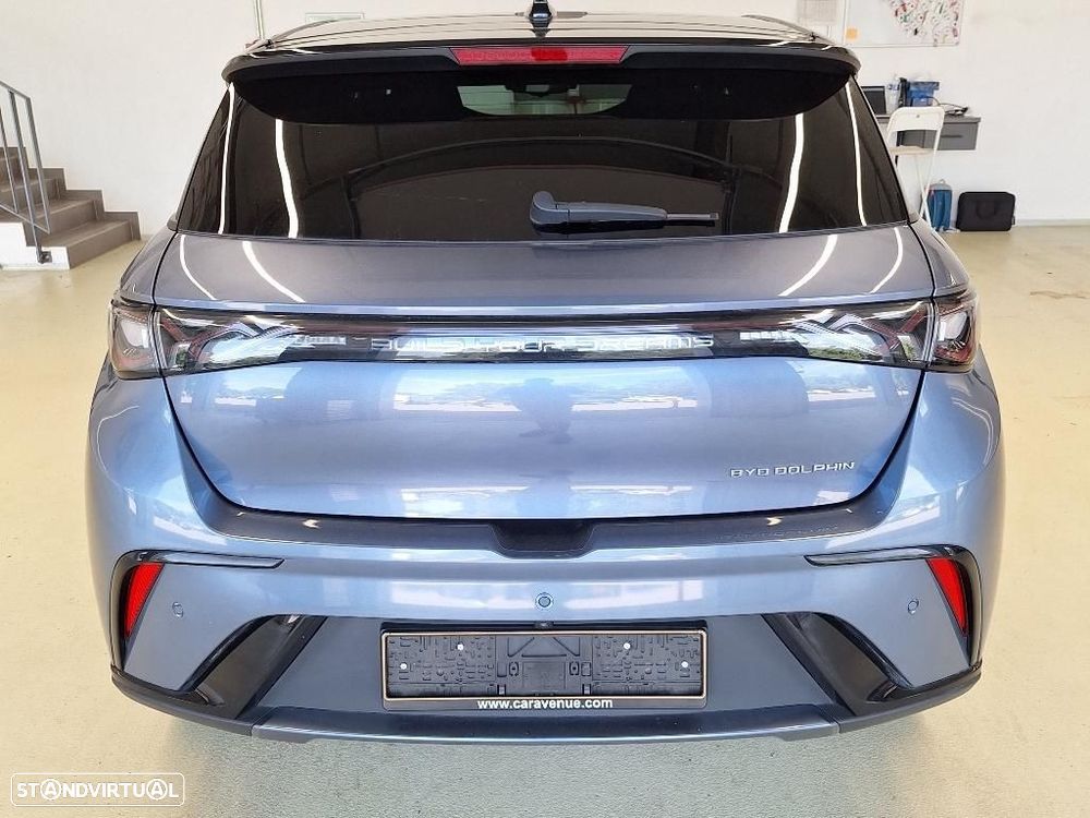 BYD Dolphin 60.4 kWh Design - 5