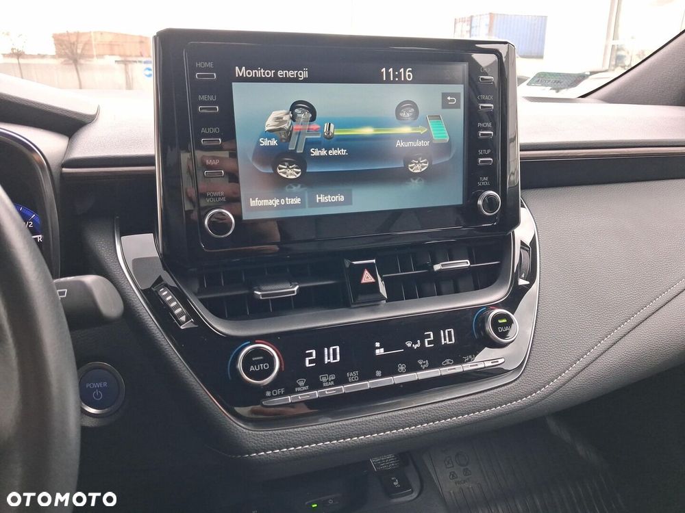 Toyota Corolla 1.8 Hybrid Trek - 25