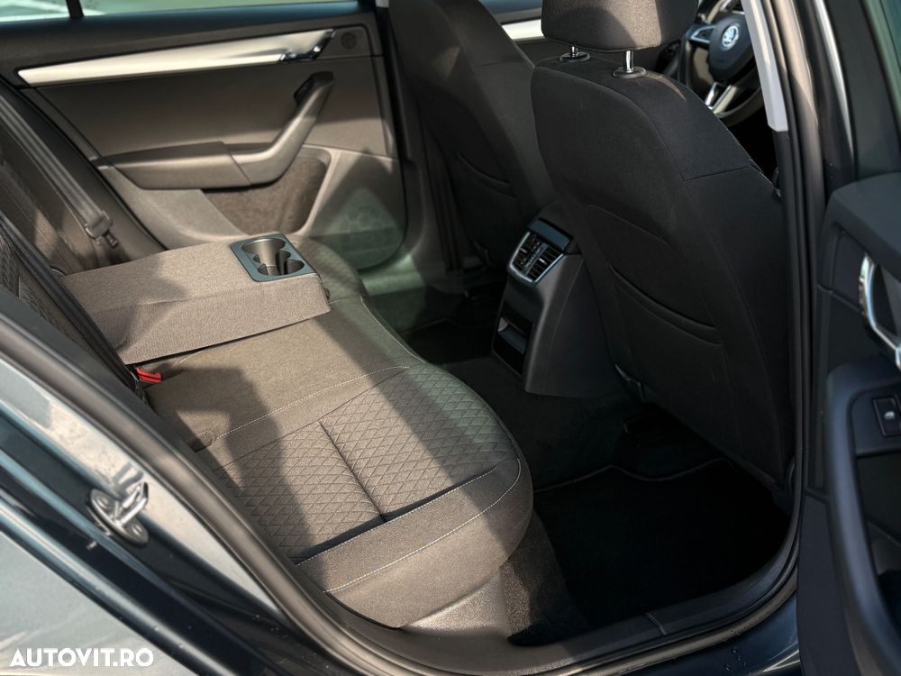 Skoda Octavia 2.0 TDI DSG Drive - 18