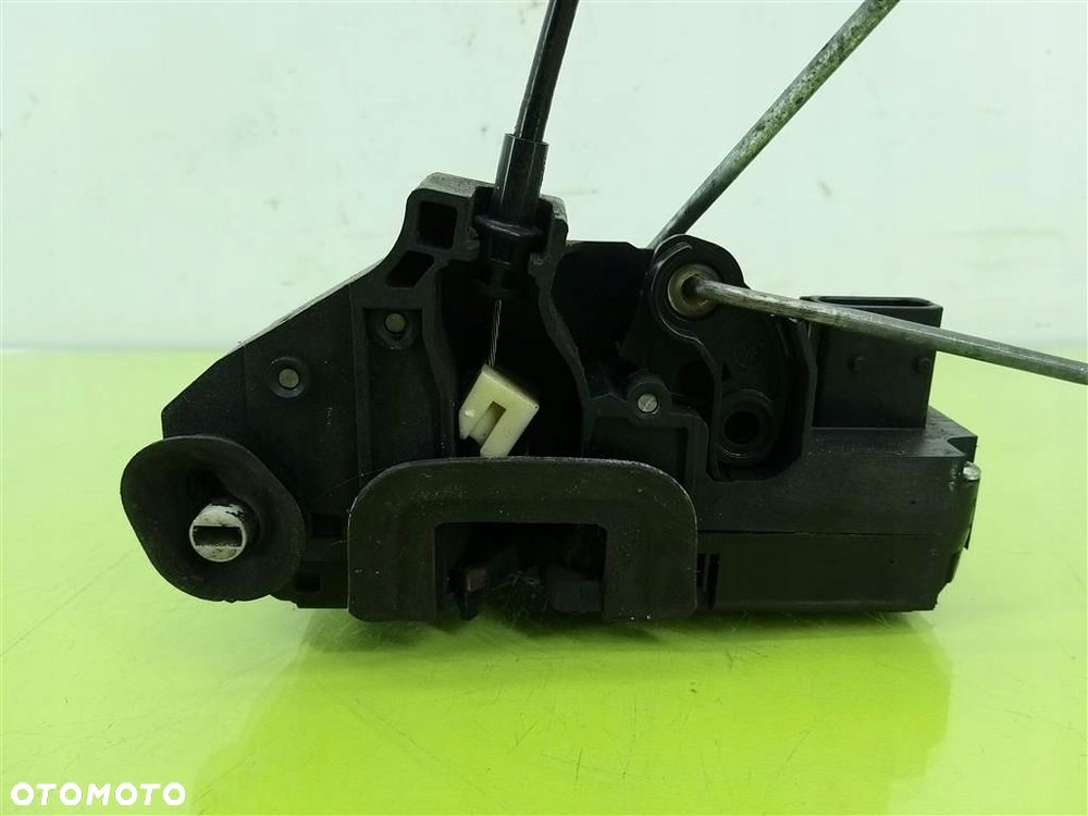 Zamek drzwi tył prawy Chevrolet HHR 2005-2011 - 4