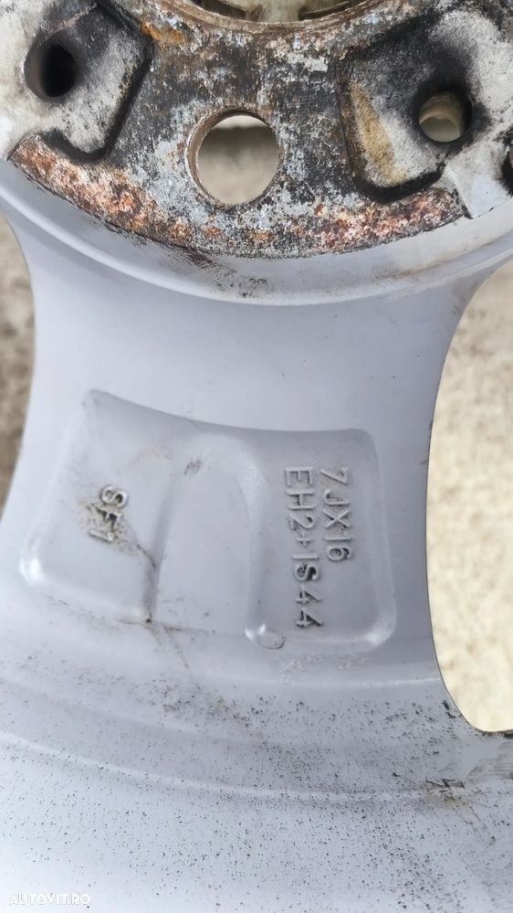 Set jante BMW style 222 dedicate e81/87 7j16et44 cu anvelope vara 205/55/15 - 12