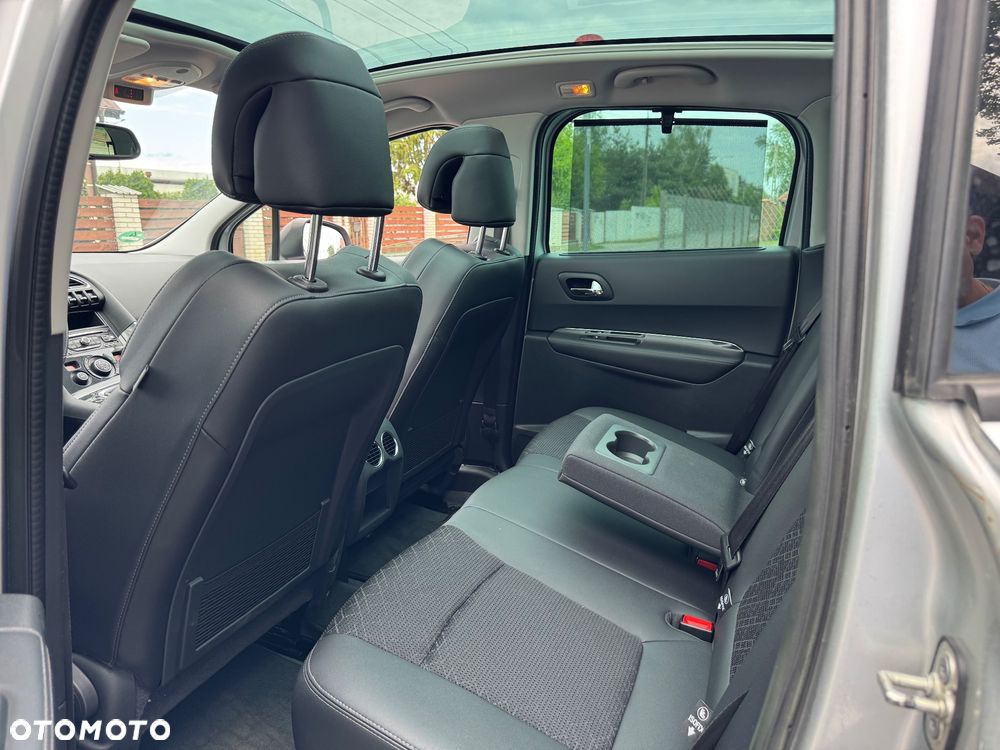 Peugeot 3008 HDi FAP 150 Platinum - 18