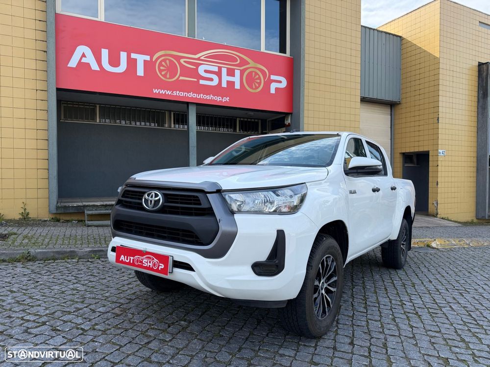 Toyota Hilux 2.4 D-4D 4WD CD CH - 4