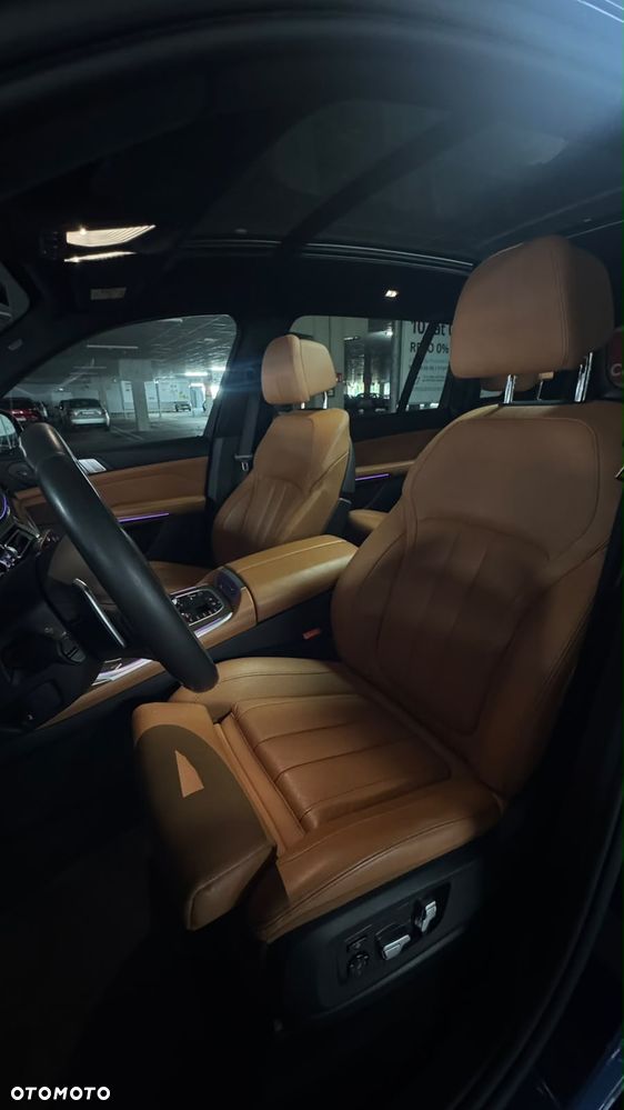 BMW X7 - 31