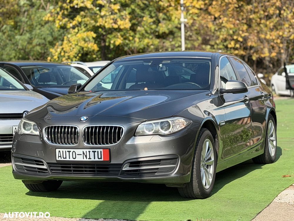 BMW Seria 5 518d Touring Aut. Luxury Line - 14