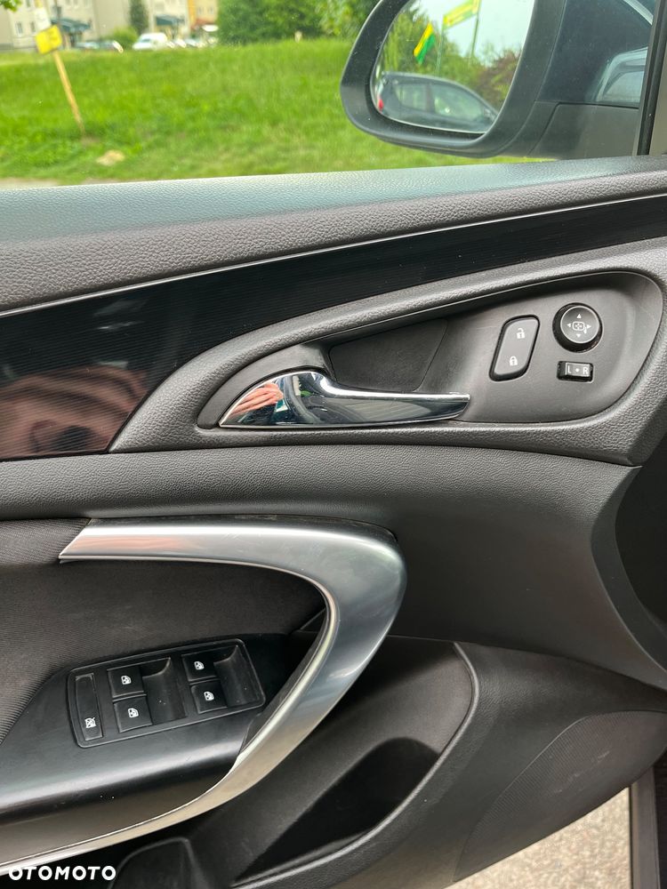 Opel Insignia 2.0 CDTI - 15