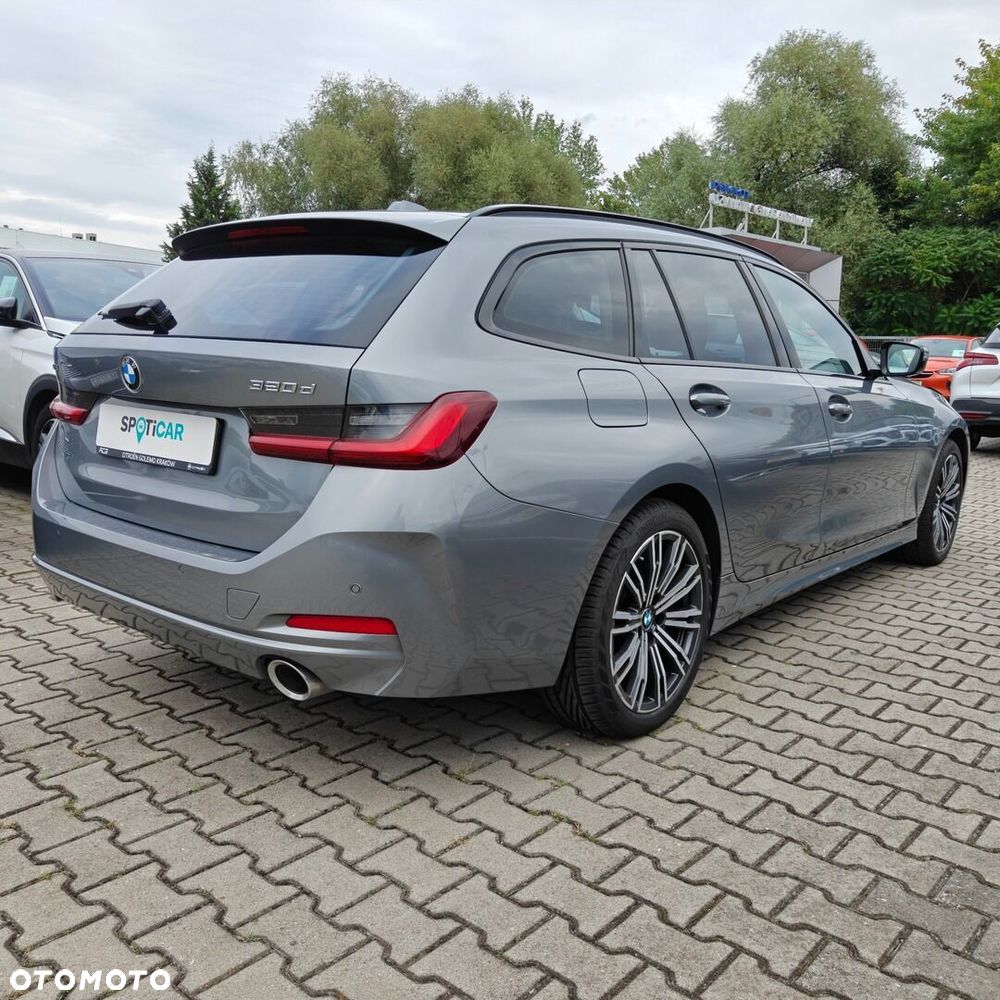 BMW Seria 3 320d xDrive mHEV - 3