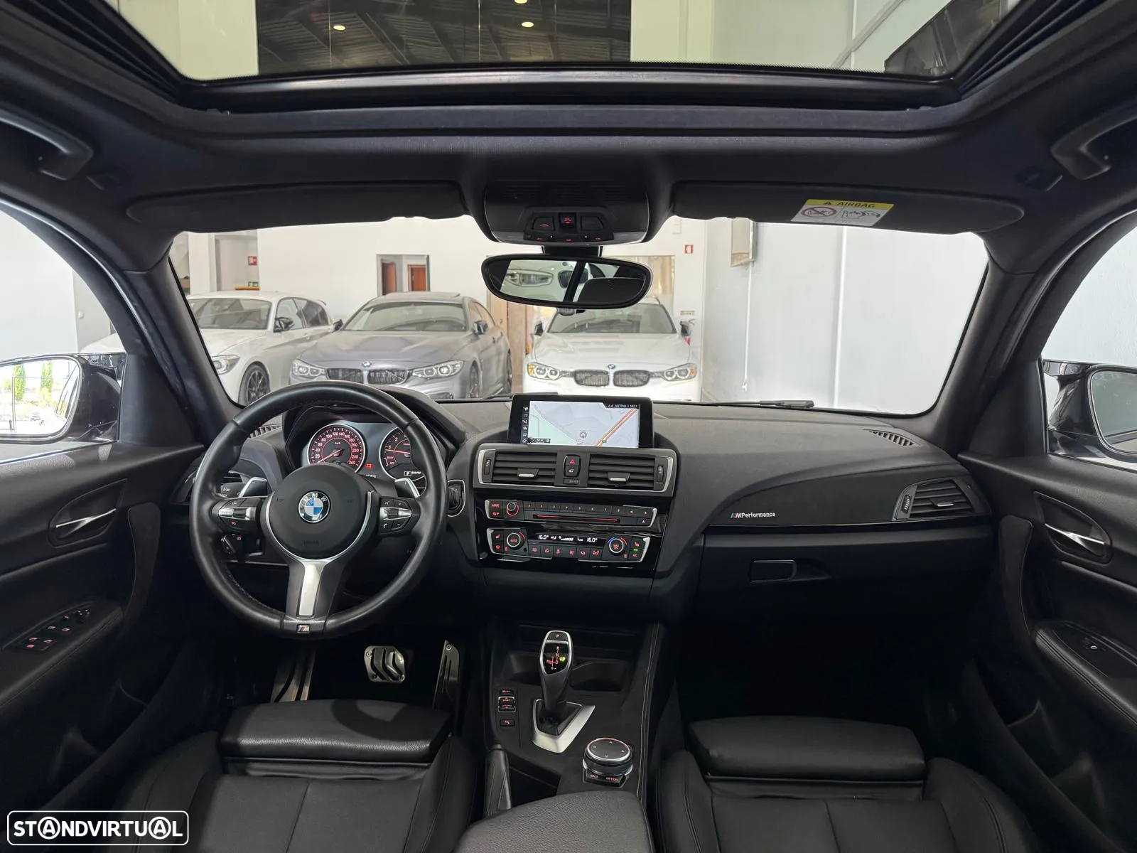 BMW 120 i Pack M Auto - 44