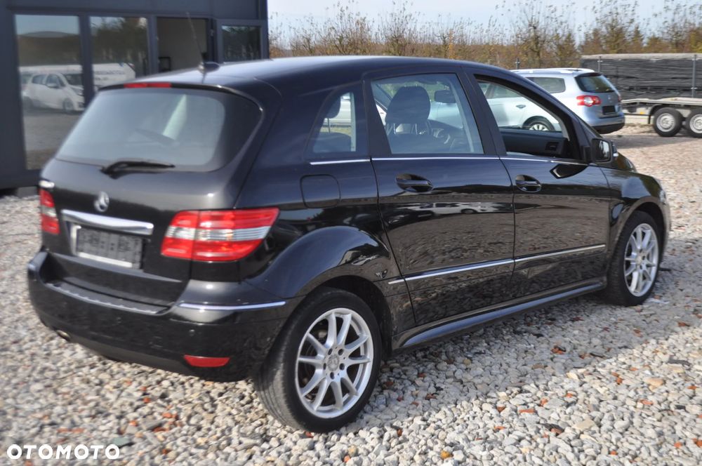 Mercedes-Benz Klasa B 160 BlueEFFICIENCY SPORT EDITION - 5