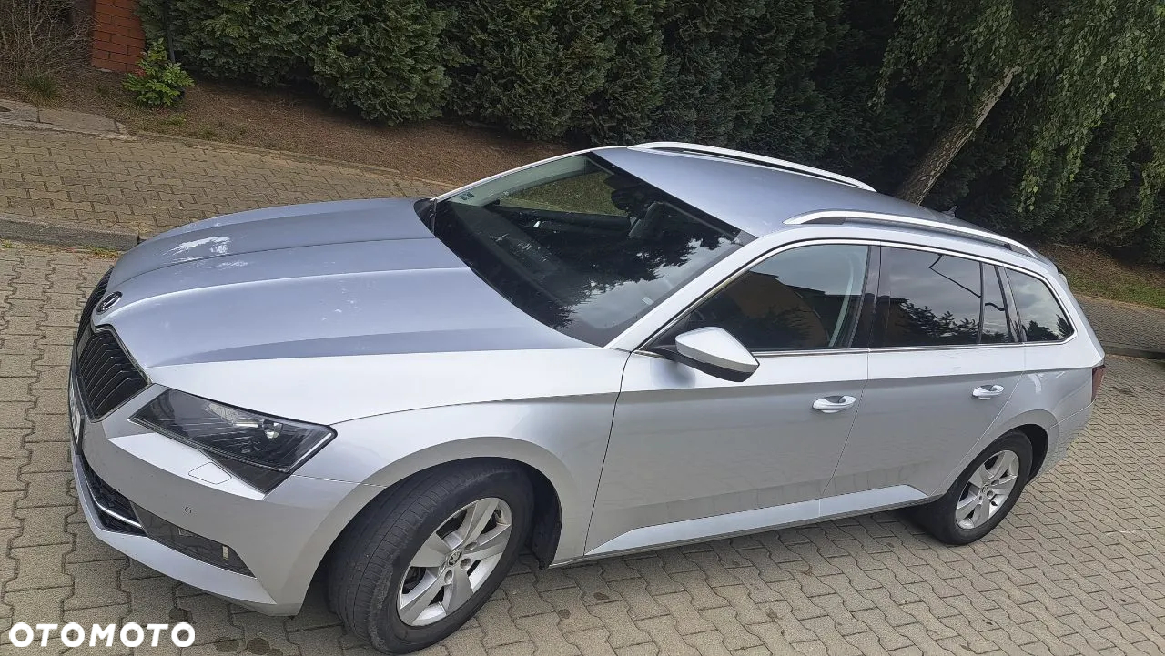 Skoda Superb 2.0 TDI 4x4 Ambition DSG - 8